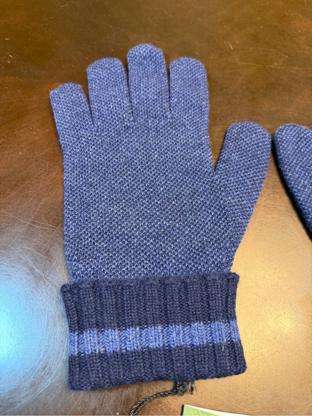 New Authentic Gucci GG Logo Cashmere Gloves Blue Size L - Picture 10 of 15